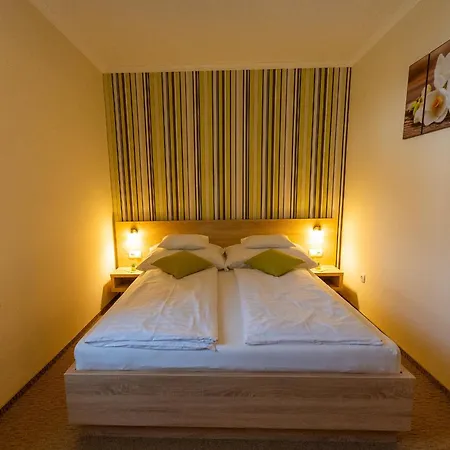 Belvarosi Nemes Apartmanhaz Apartament Szekszárd